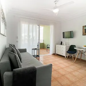https://apt-orlando-family.adeje-hotels.com